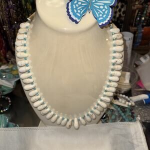Native American Style Necklace White Howlite Stone & Blue Glass Beads.